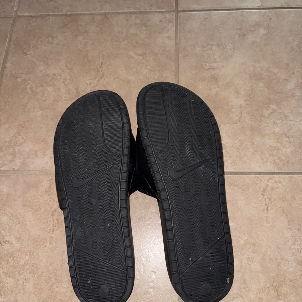 Nike Men's Black Slide Sandals